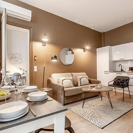 A11#republiquemarais1bedroomparis03ac *